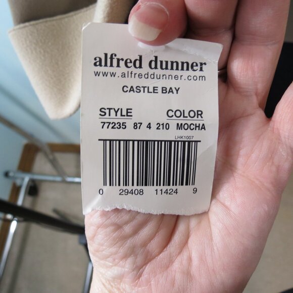 NWT Alfred Dunner "Castle Bay" Mocha Faux Suede Coat Toggle Button Size 18W - Picture 9 of 12